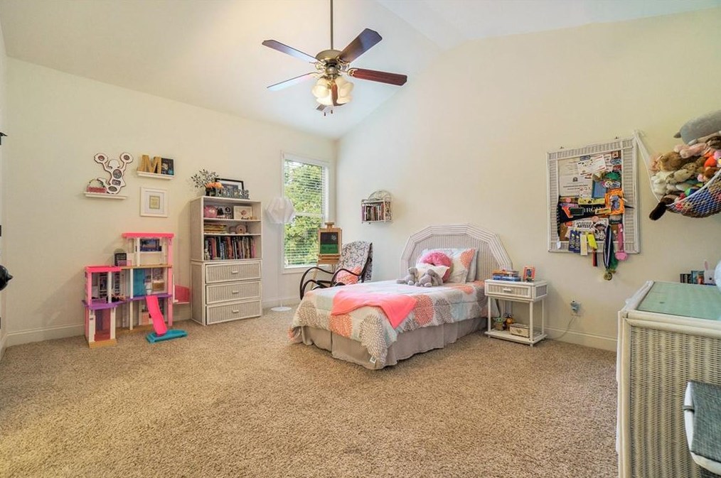 1376 Windsor Pkwy, Atlanta GA  30319-2650 exterior