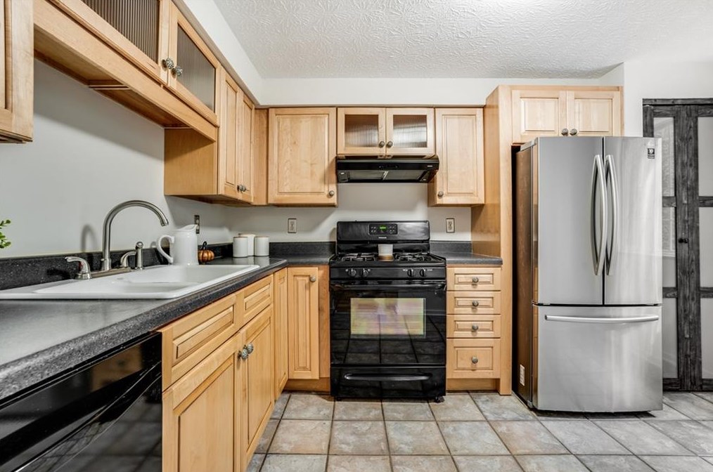 2901 Royal Path Ct, Decatur GA 30030-4189 exterior