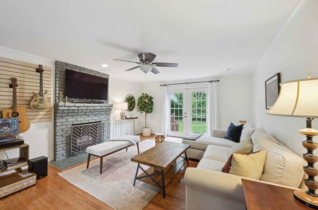 1906 Westminster Way, Atlanta GA  30307-1135 exterior
