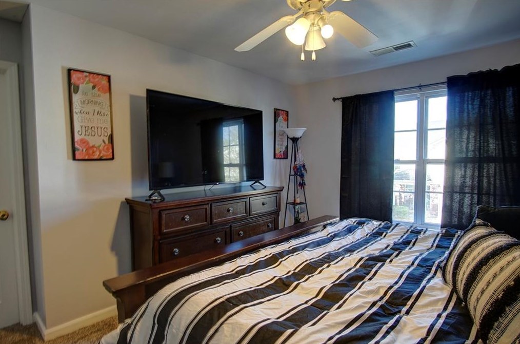 103 Avalon Dr, Calhoun GA 30701-9434 exterior