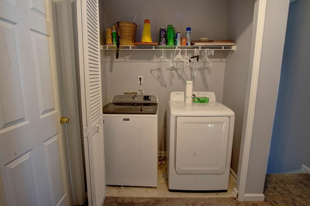 103 Avalon Dr, Calhoun GA 30701-9434 exterior