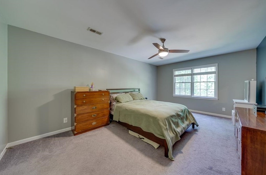 652 Cawthon Rd, Toccoa GA  30577-7277 exterior