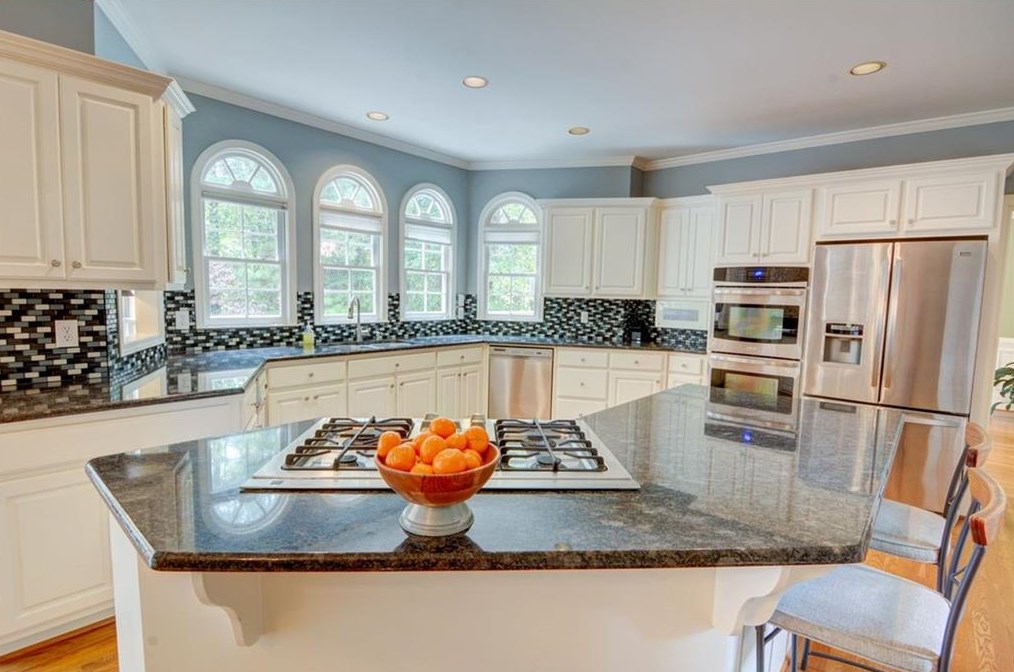 5071 Gallatree Ln, Norcross, GA 30092