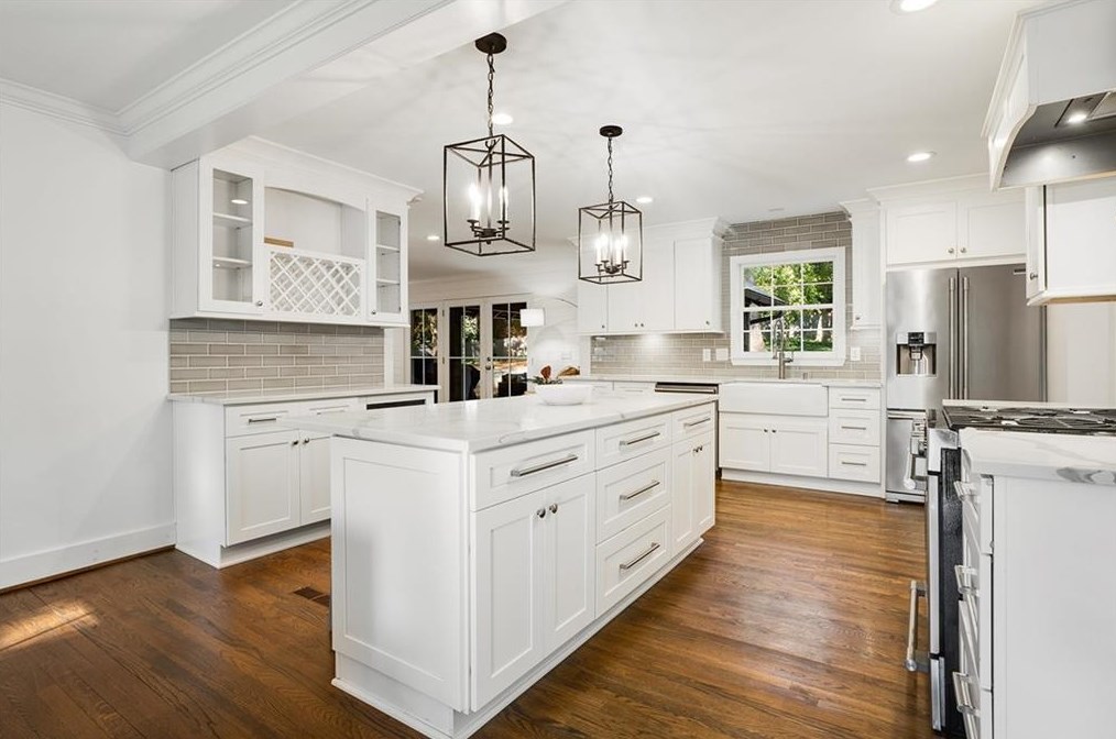 1448 Nancy Creek Dr, Atlanta GA  30319-1859 exterior