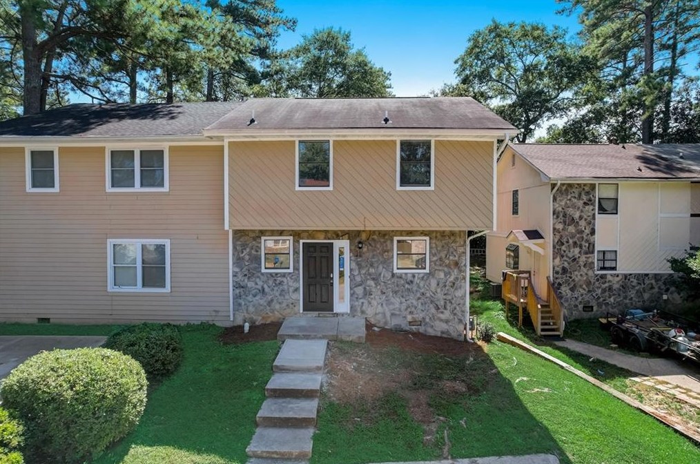 1260 Creekside Ct, Smyrna GA  30080-2659 exterior