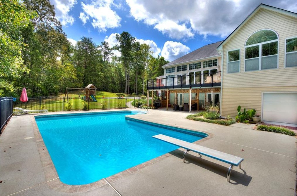 126 Hickory Gap Trl, Dallas GA  30157-0574 exterior