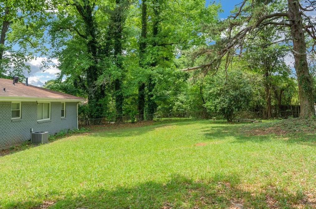 3624 Barrington Pl, Decatur GA  30032-3861 exterior