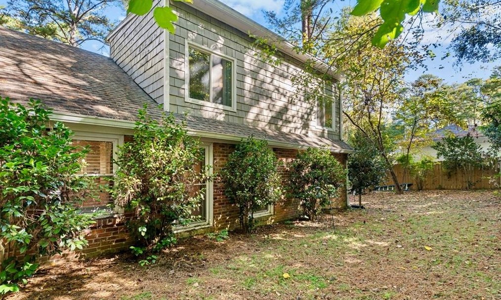 2953 Sylvan Ramble Rd, Atlanta GA  30345-2159 exterior