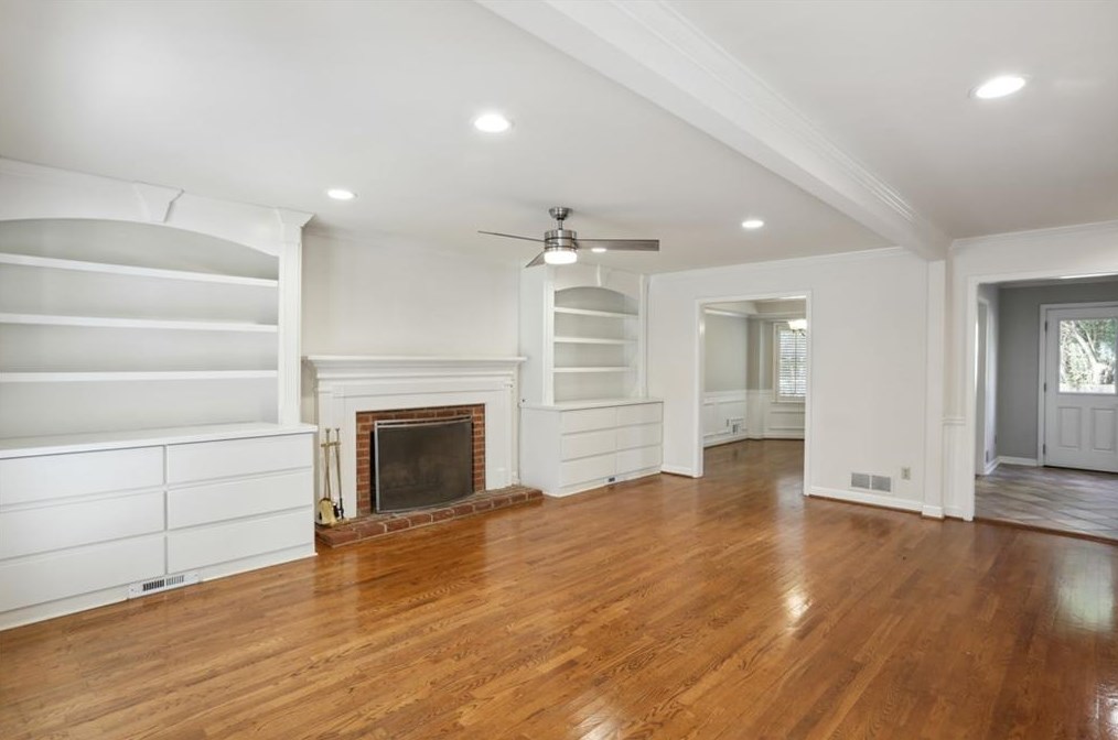 1717 Frazier Park Dr, Decatur GA  30033-1536 exterior