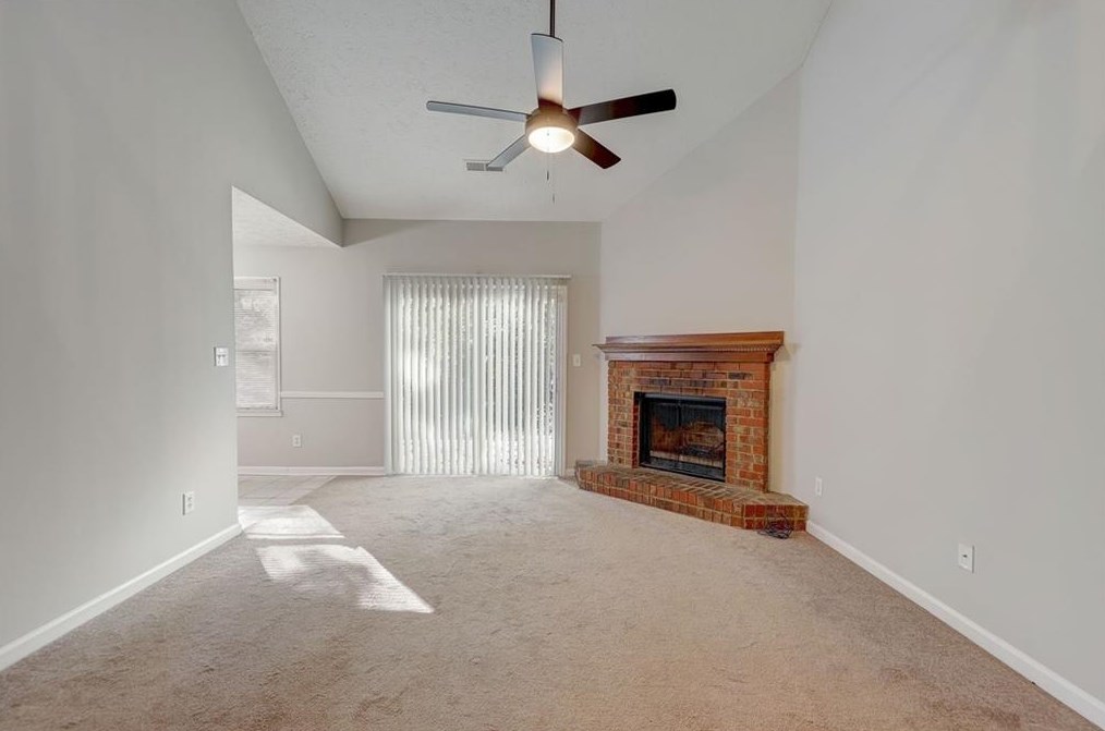 4548 Coopers Creek Pl, Smyrna GA  30082-4816 exterior