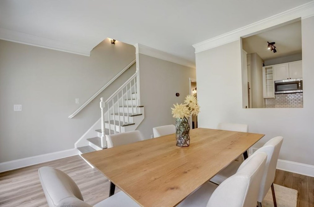 2187 Spring Walk Ct, Atlanta GA  30341-1653 exterior
