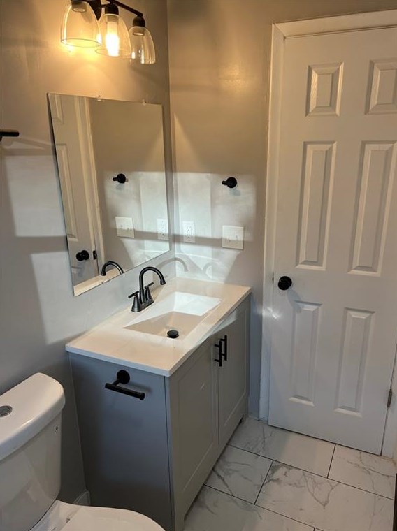 1934 Gln Echo Dr, Decatur GA 30032-5126 exterior