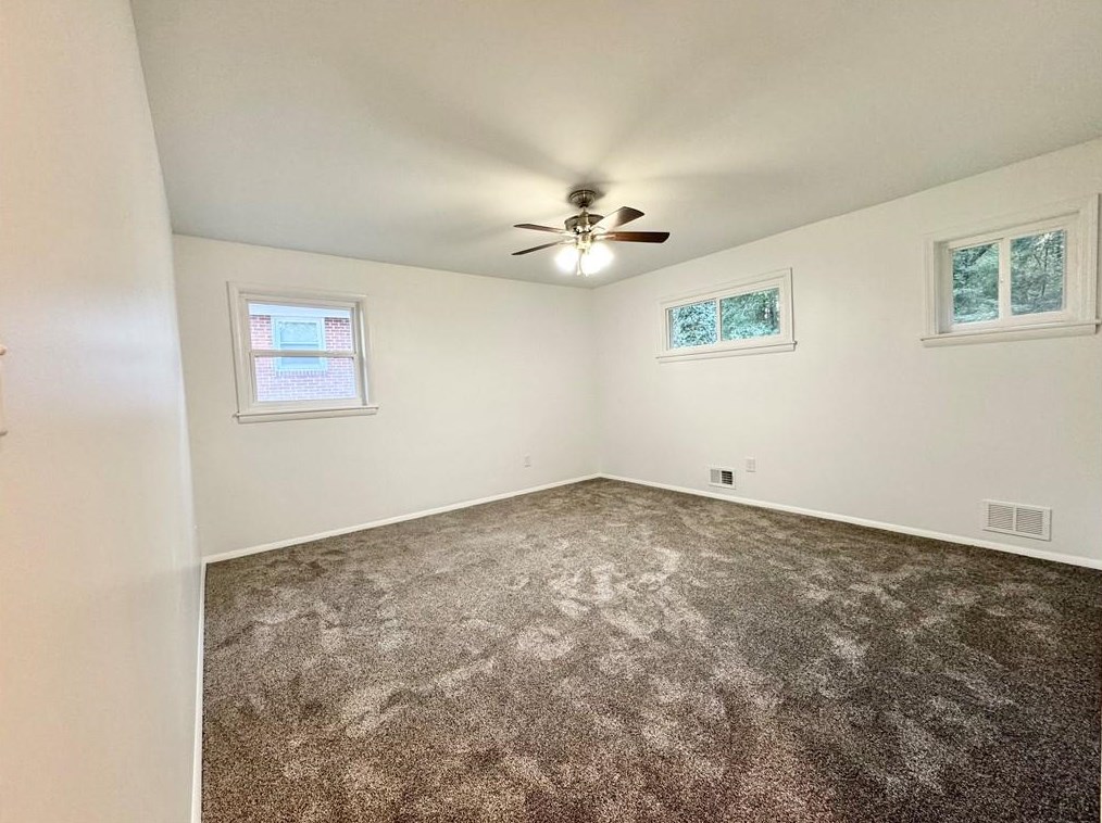 2459 Susan Ln, Atlanta GA 30331-5235 exterior