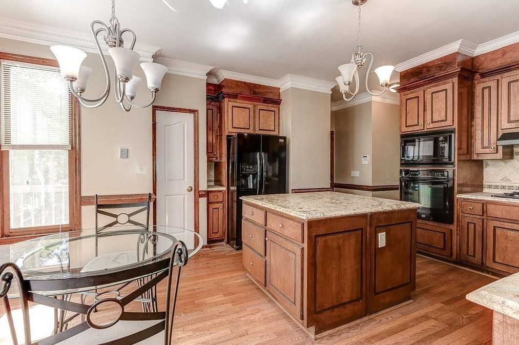 3112 Robinwood Trl, Decatur GA  30034-3553 exterior