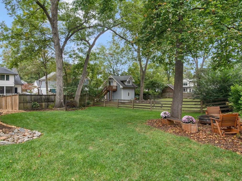 503 Pharr Rd, Decatur GA  30030-4841 exterior