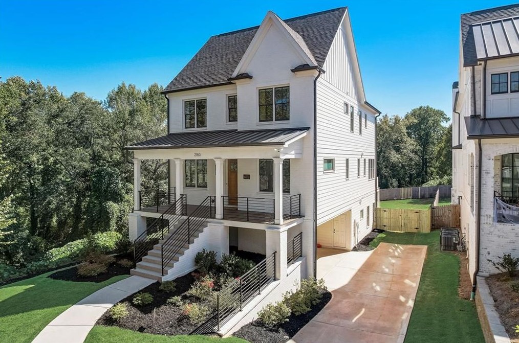 2183 Oakview Rd, Atlanta GA  30317-0026 exterior