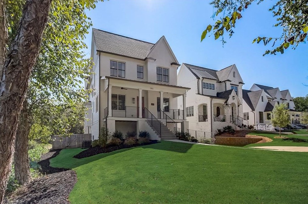2183 Oakview Rd, Atlanta GA  30317-0026 exterior