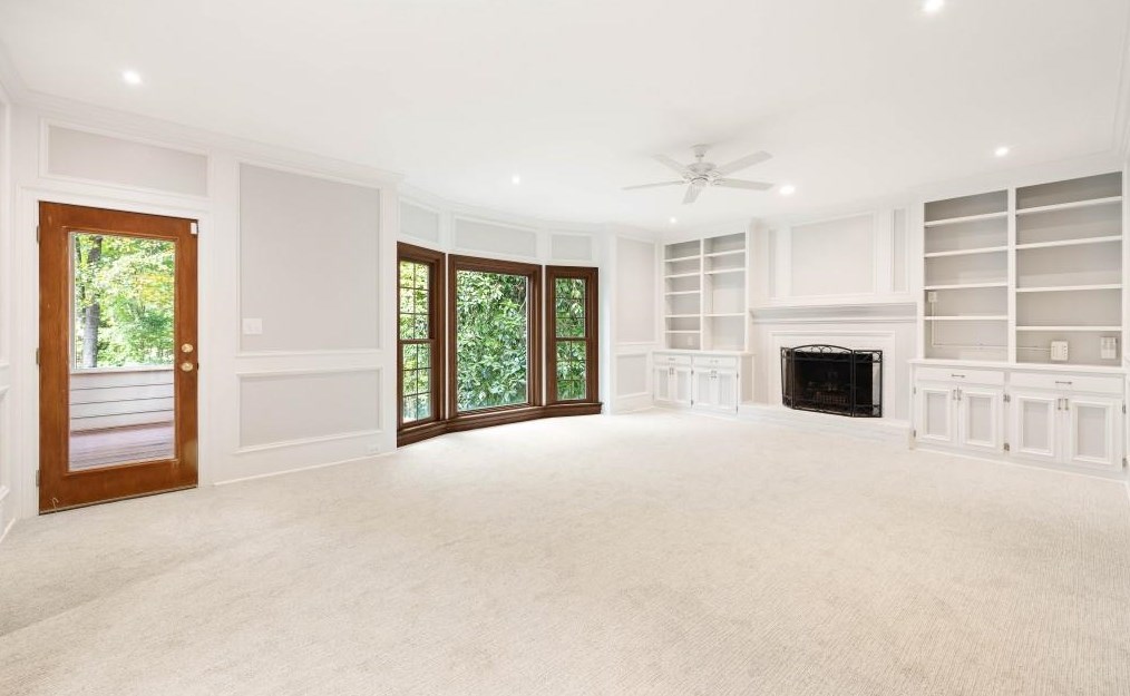 5316 Trowbridge Dr, Atlanta GA 30338-3621 exterior