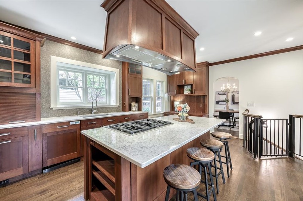 1171 Zimmer Dr, Atlanta GA  30306-3320 exterior