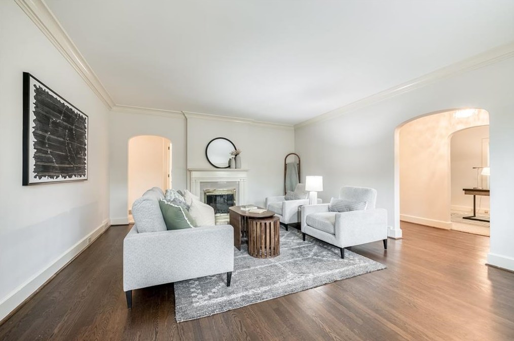 1171 Zimmer Dr, Atlanta GA  30306-3320 exterior