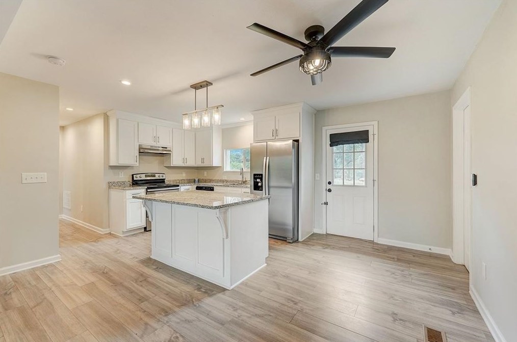 2952 Mustang Dr, Gainesville GA 30507-7960 exterior