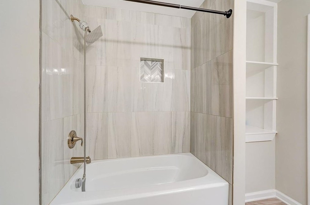 2952 Mustang Dr, Gainesville GA 30507-7960 exterior