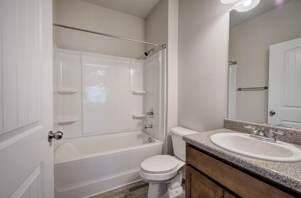 16 Brandon Ln, Rome GA  30165-6689 exterior