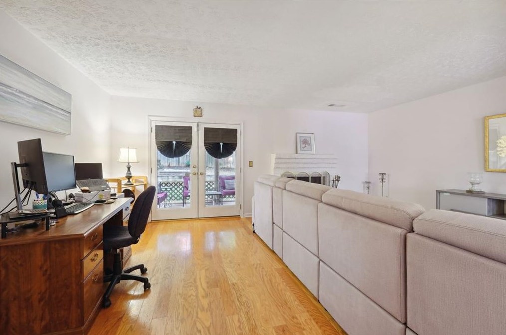 1021 Windy Oaks Ct, Smyrna GA  30080-2243 exterior