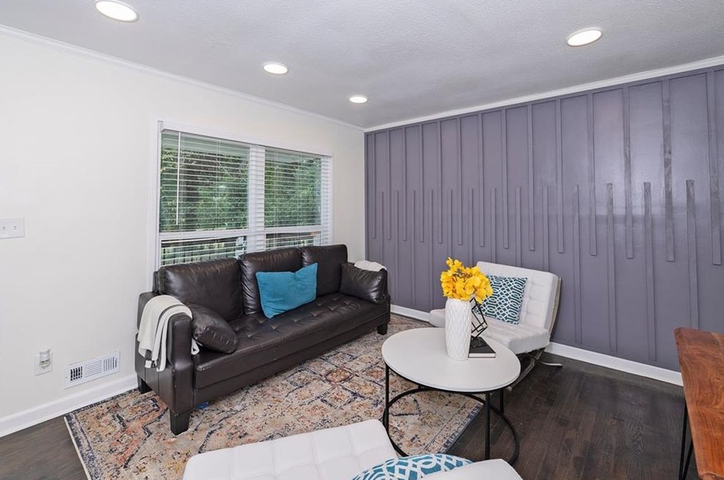 1903 Shamrock Dr, Decatur GA  30032-7055 exterior