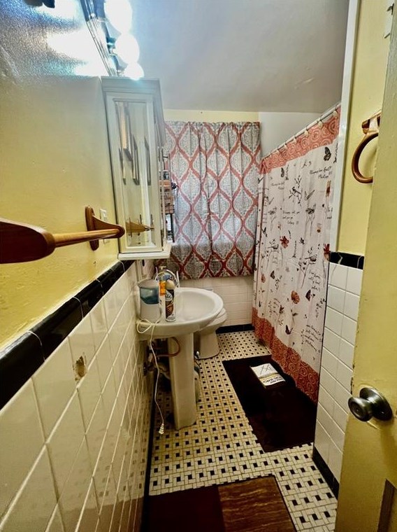 3396 Bennington Dr, Decatur GA  30032-2558 exterior