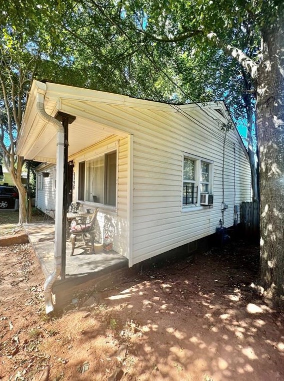 3396 Bennington Dr, Decatur GA  30032-2558 exterior