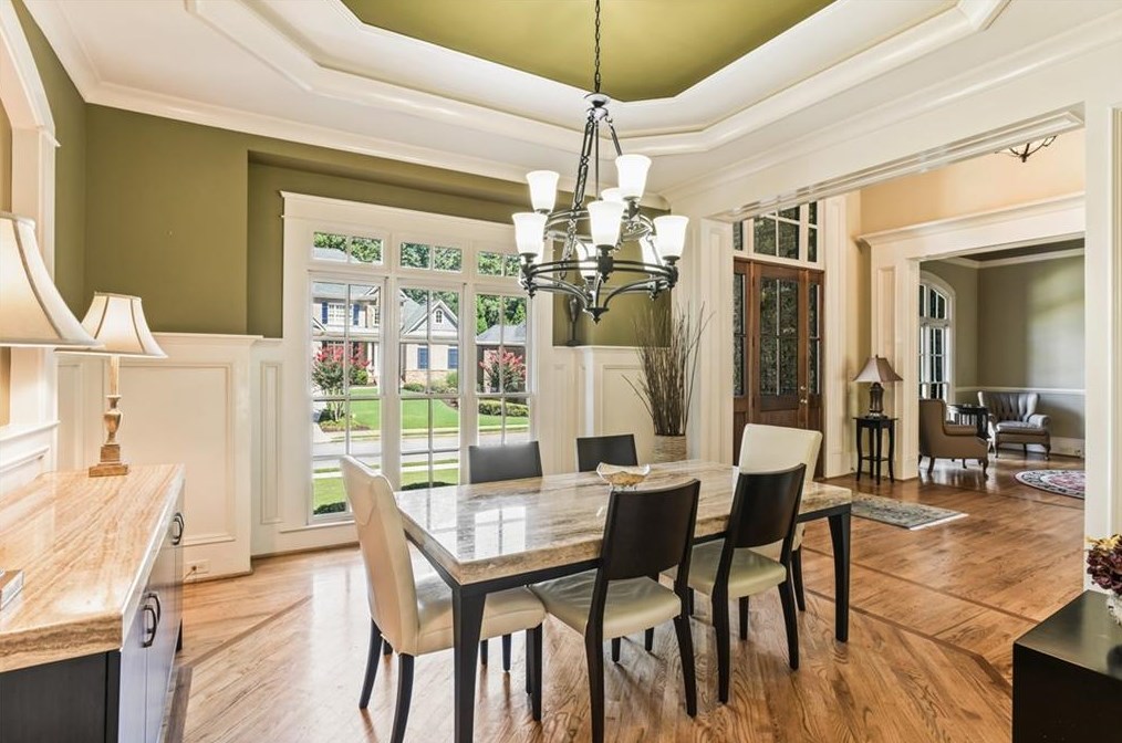 2831 Laurelgate Dr, Decatur GA  30033-1463 exterior