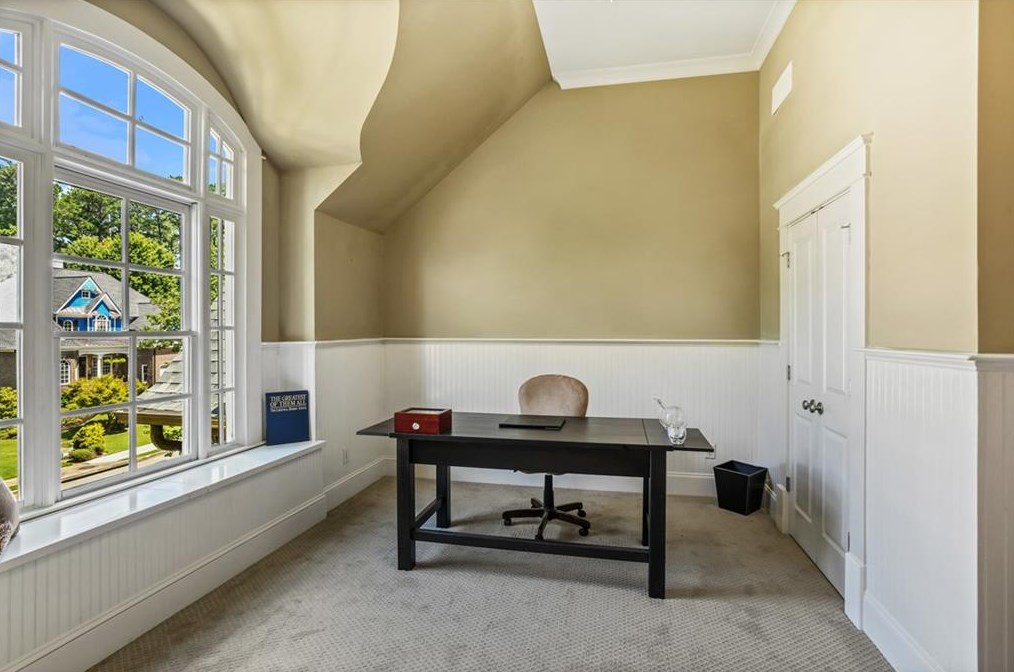 2831 Laurelgate Dr, Decatur GA  30033-1463 exterior