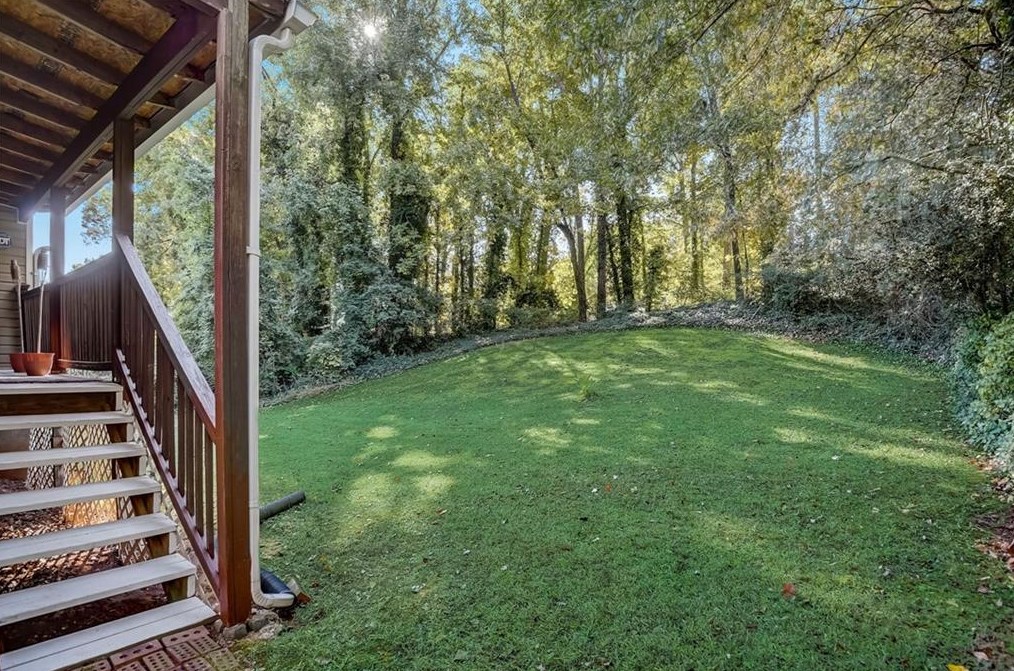 1682 Pine Glen Cir, Decatur GA  30035-1531 exterior