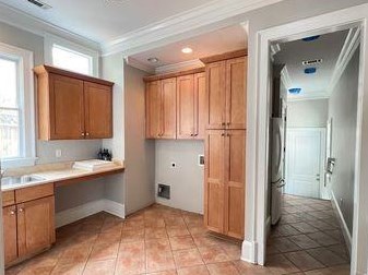 2604 Midway Rd, Decatur GA  30030-4571 exterior