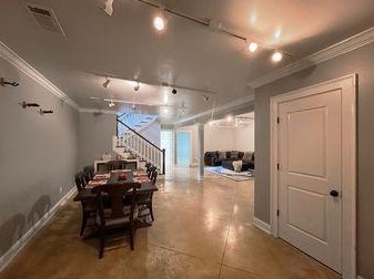 2604 Midway Rd, Decatur GA  30030-4571 exterior