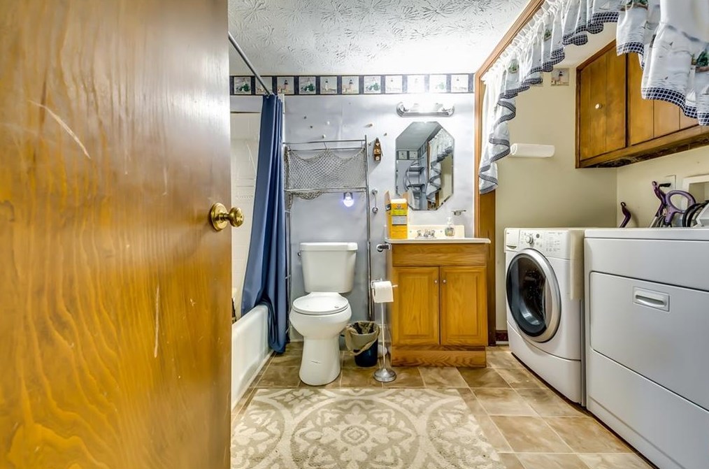 4203 Kimlie Cv, Decatur GA  30035-1033 exterior