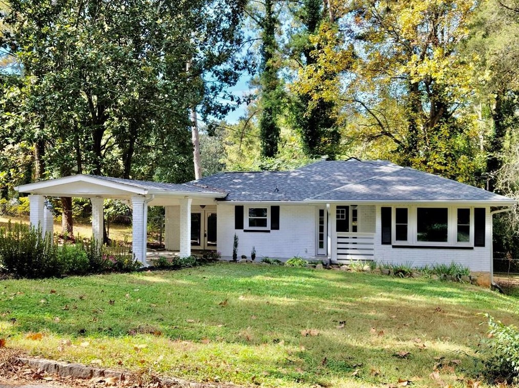 2071 Lilac Ln, Decatur GA 30032-5240 exterior