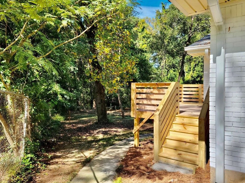 2071 Lilac Ln, Decatur GA 30032-5240 exterior