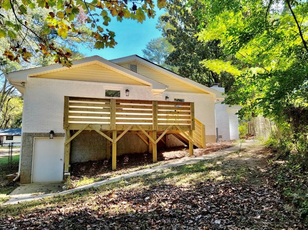 2071 Lilac Ln, Decatur GA 30032-5240 exterior