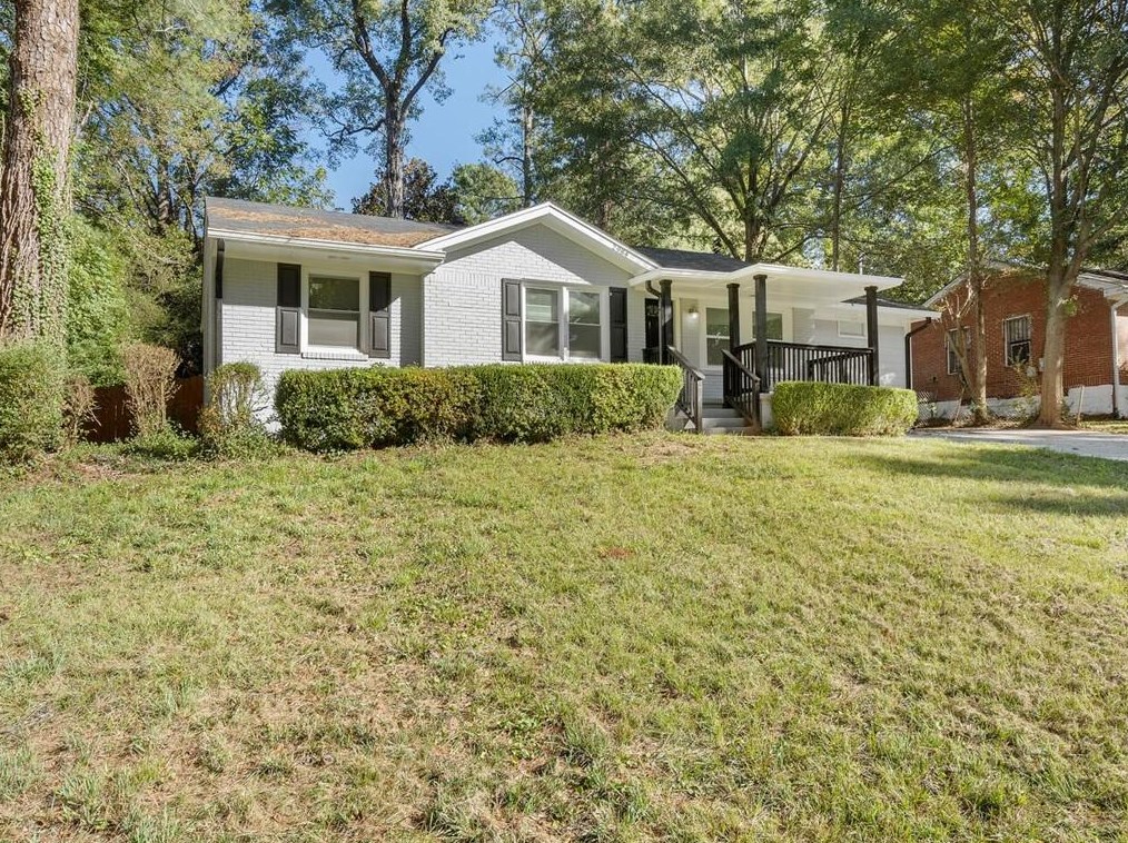 2984 Catalina Dr, Decatur GA  30032-3568 exterior