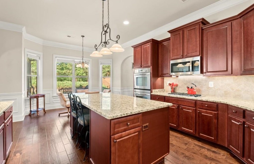 4835 Roosevelt Cir, Cumming GA  30040-5329 exterior