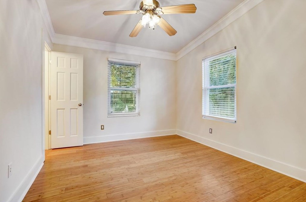 1064 Shepherds Ln, Atlanta GA  30324-4612 exterior