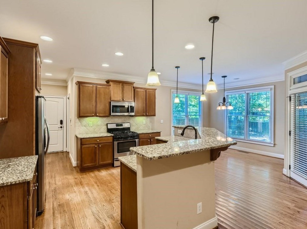 2777 Eastwood Dr, Decatur GA  30032-4312 exterior