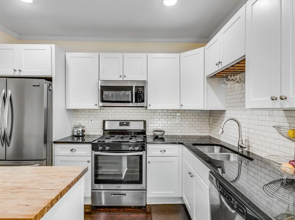 97 Whitefoord Ave, Atlanta GA  30307-2893 exterior