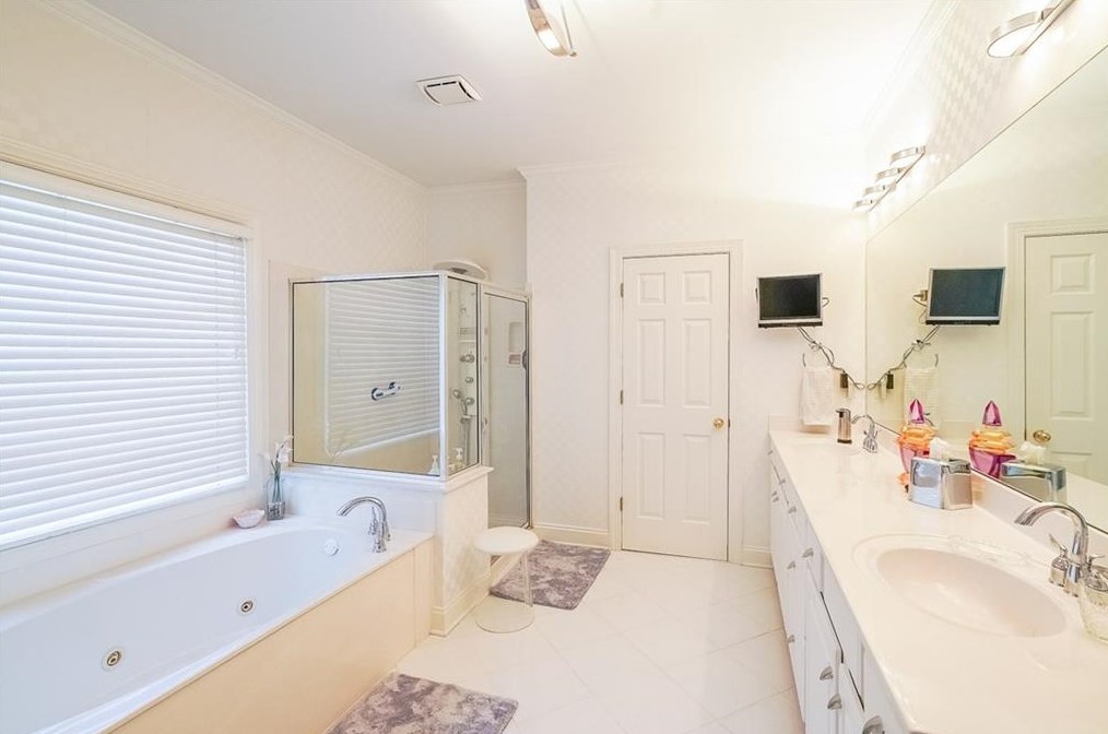 245 Bentwater Dr, Acworth GA  30101-8565 exterior