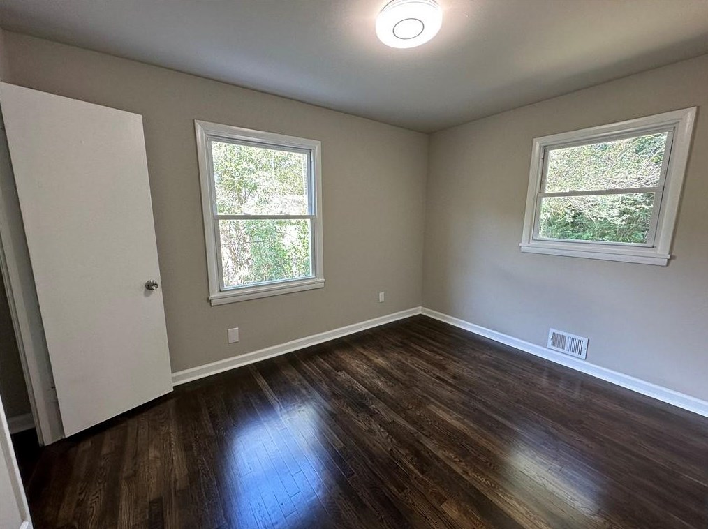 2148 Westover Dr, Atlanta GA  30344-1122 exterior