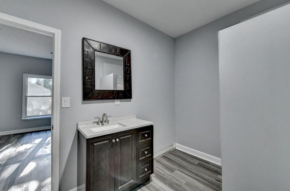 4800 Haydens Walk Dr, Alpharetta GA  30022-7176 exterior