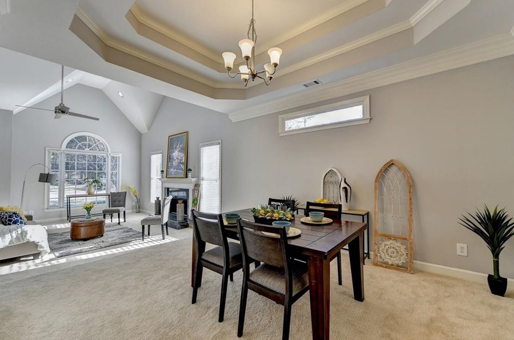 4800 Haydens Walk Dr, Alpharetta GA  30022-7176 exterior