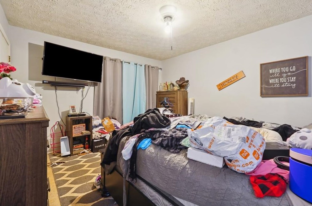 92 Cathie Dr, Dallas GA  30132-5087 exterior